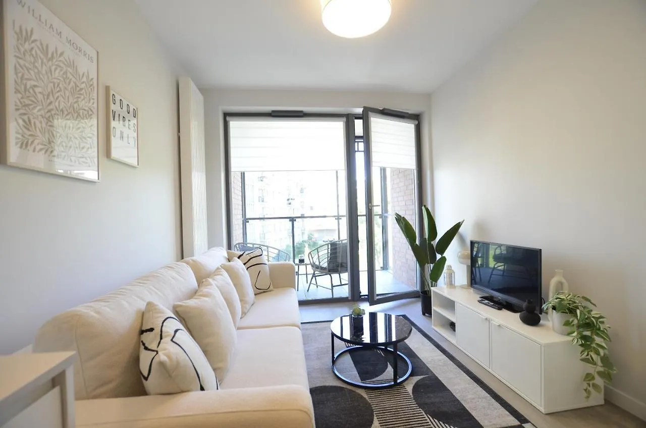 Green Estate Old Town Apartment, Private Parking, Balcony Gdansk Apartment